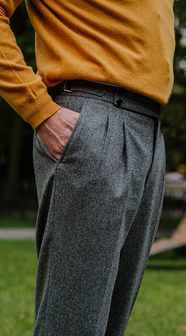 Double Pleated Flannel Trousers Grey